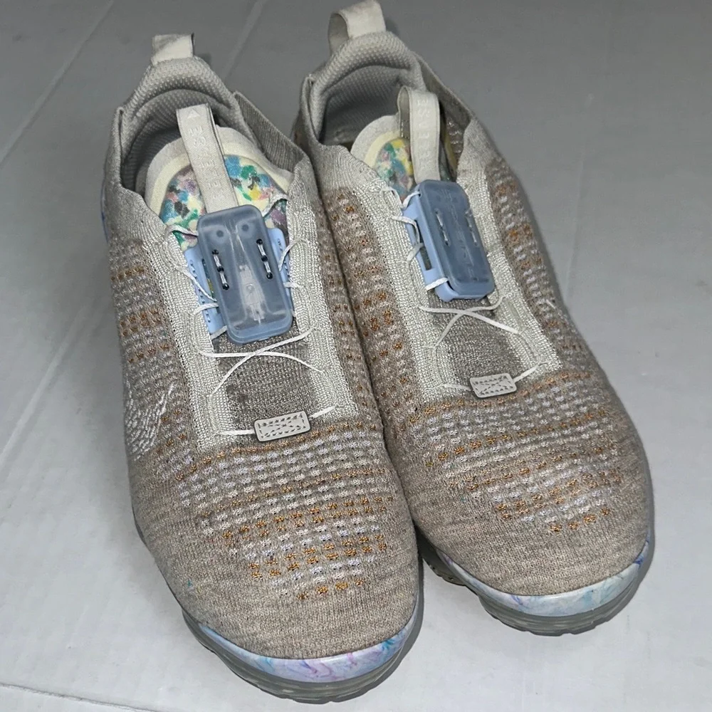 Nike Air VaporMax 2020 Flyknit Oatmeal Womens 9.5‎ Sneakers Shoes Running